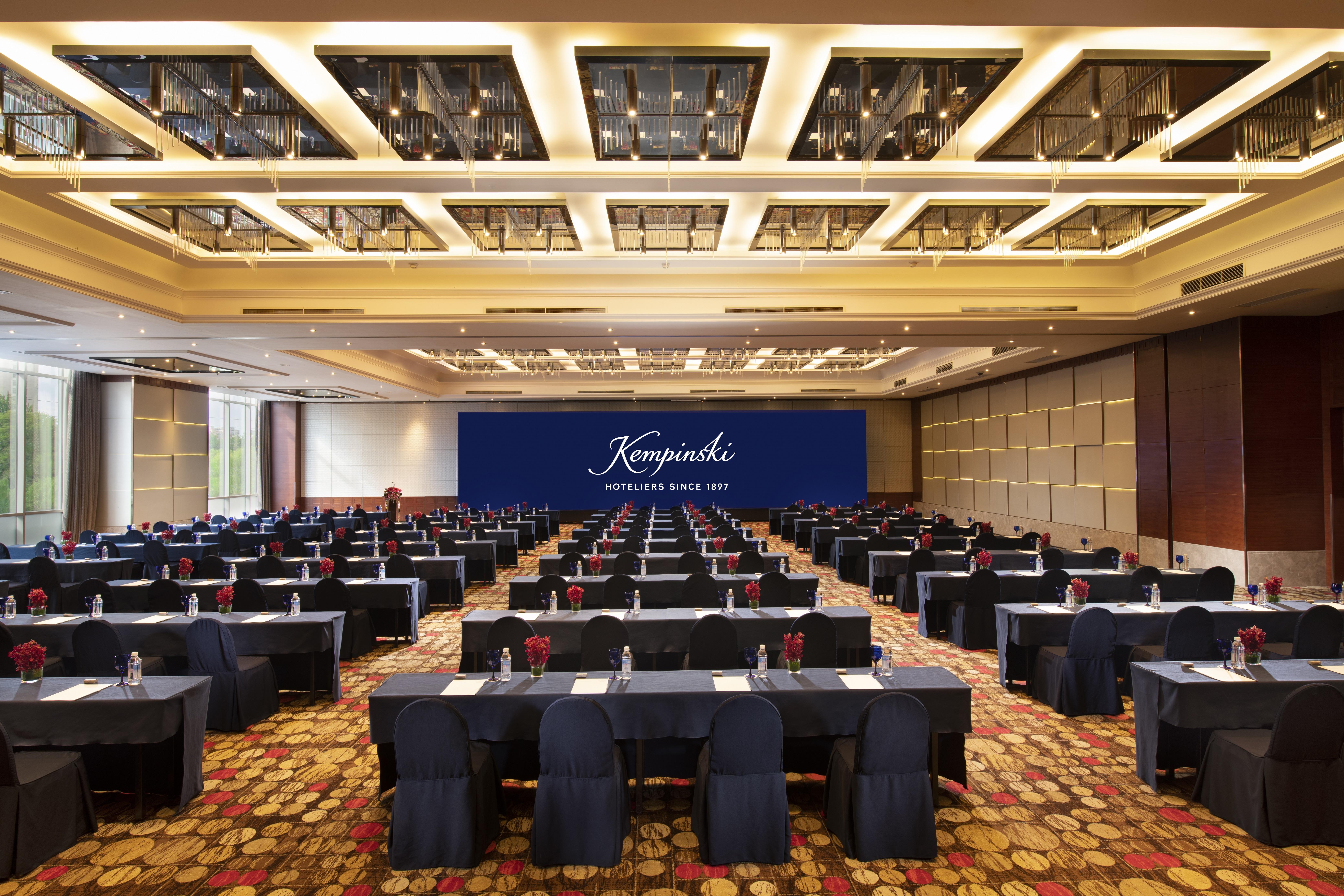 Kempinski Hotel Beijing Yansha Center Экстерьер фото