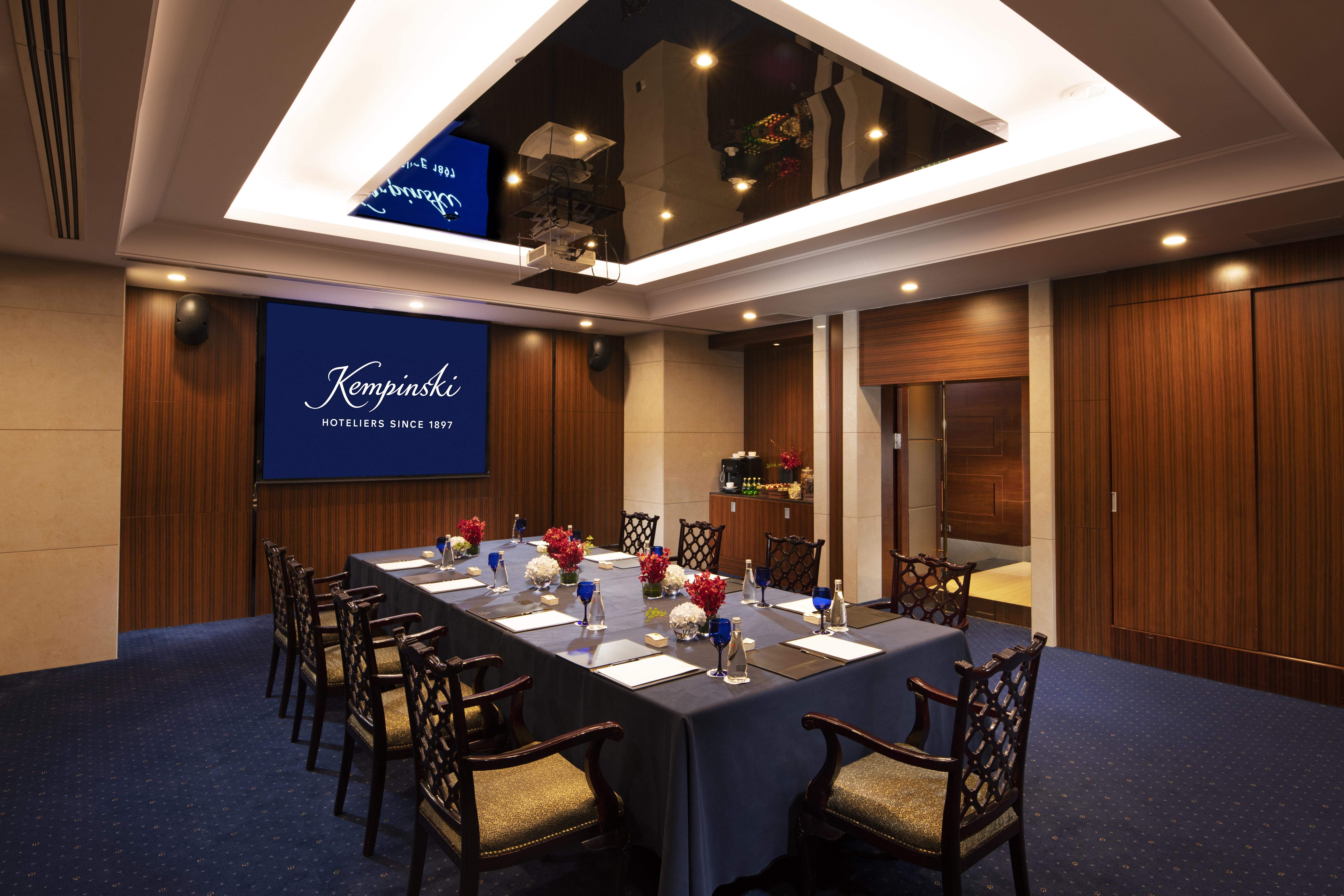 Kempinski Hotel Beijing Yansha Center Экстерьер фото