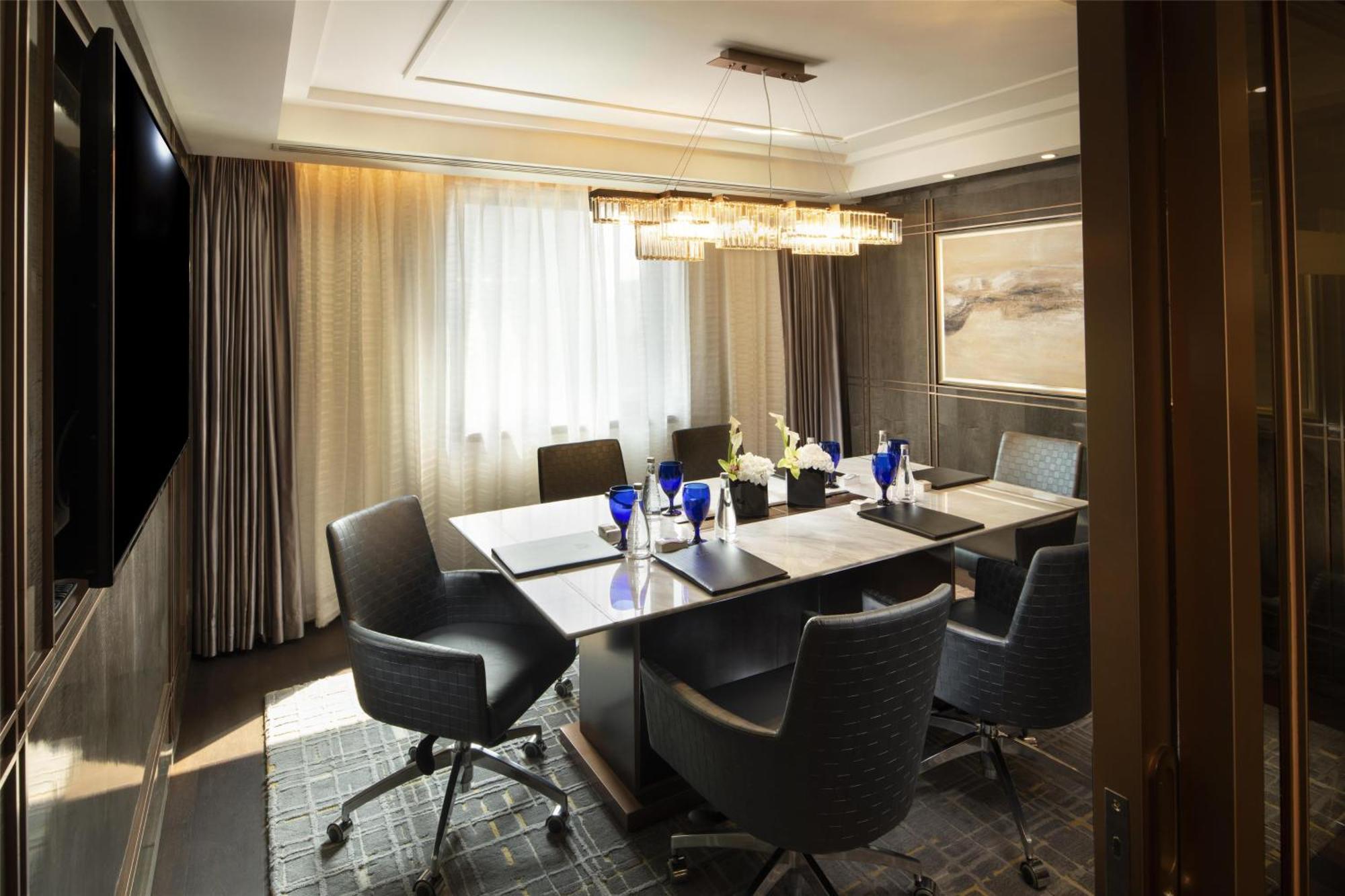 Kempinski Hotel Beijing Yansha Center Экстерьер фото