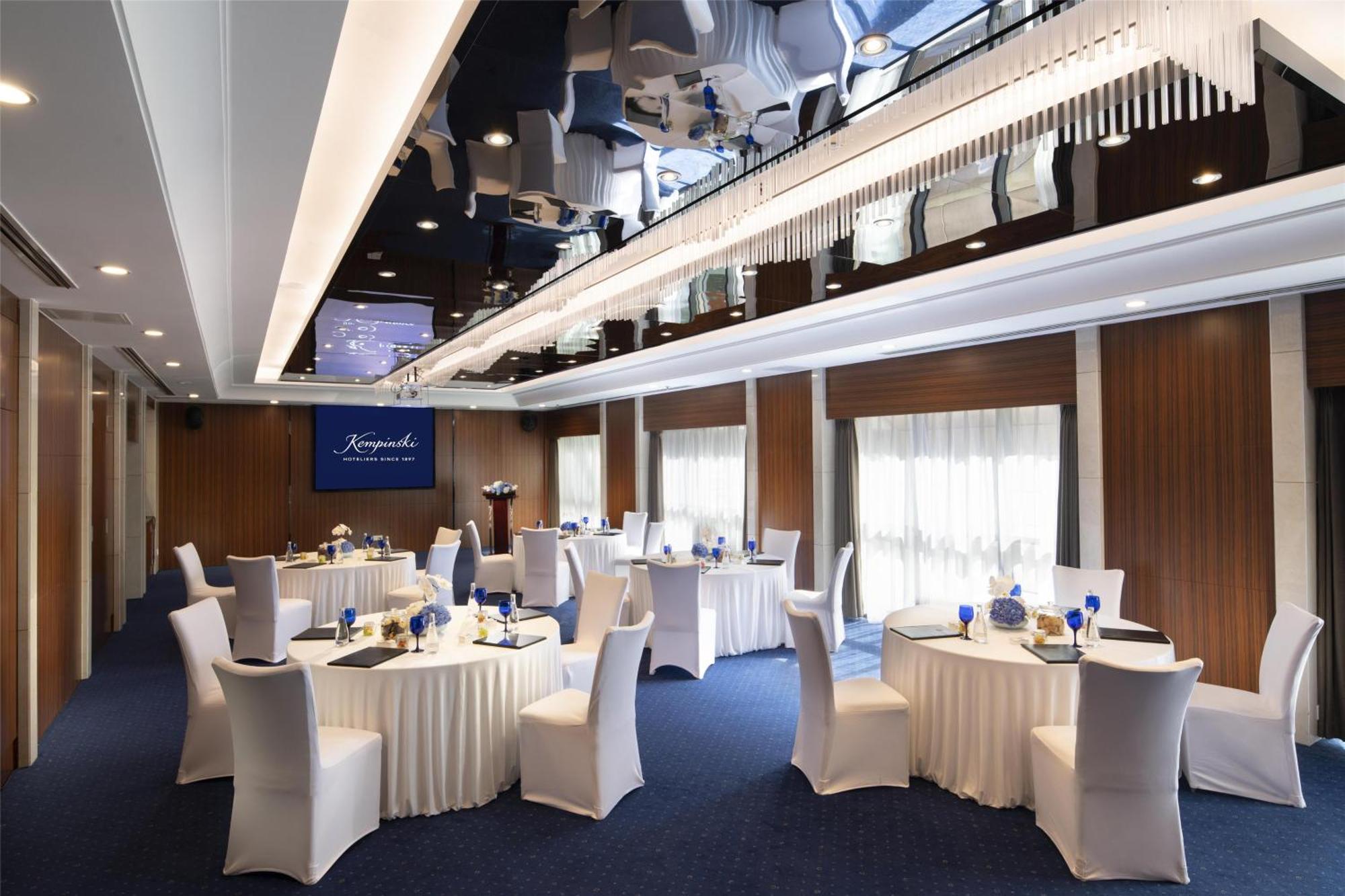 Kempinski Hotel Beijing Yansha Center Экстерьер фото