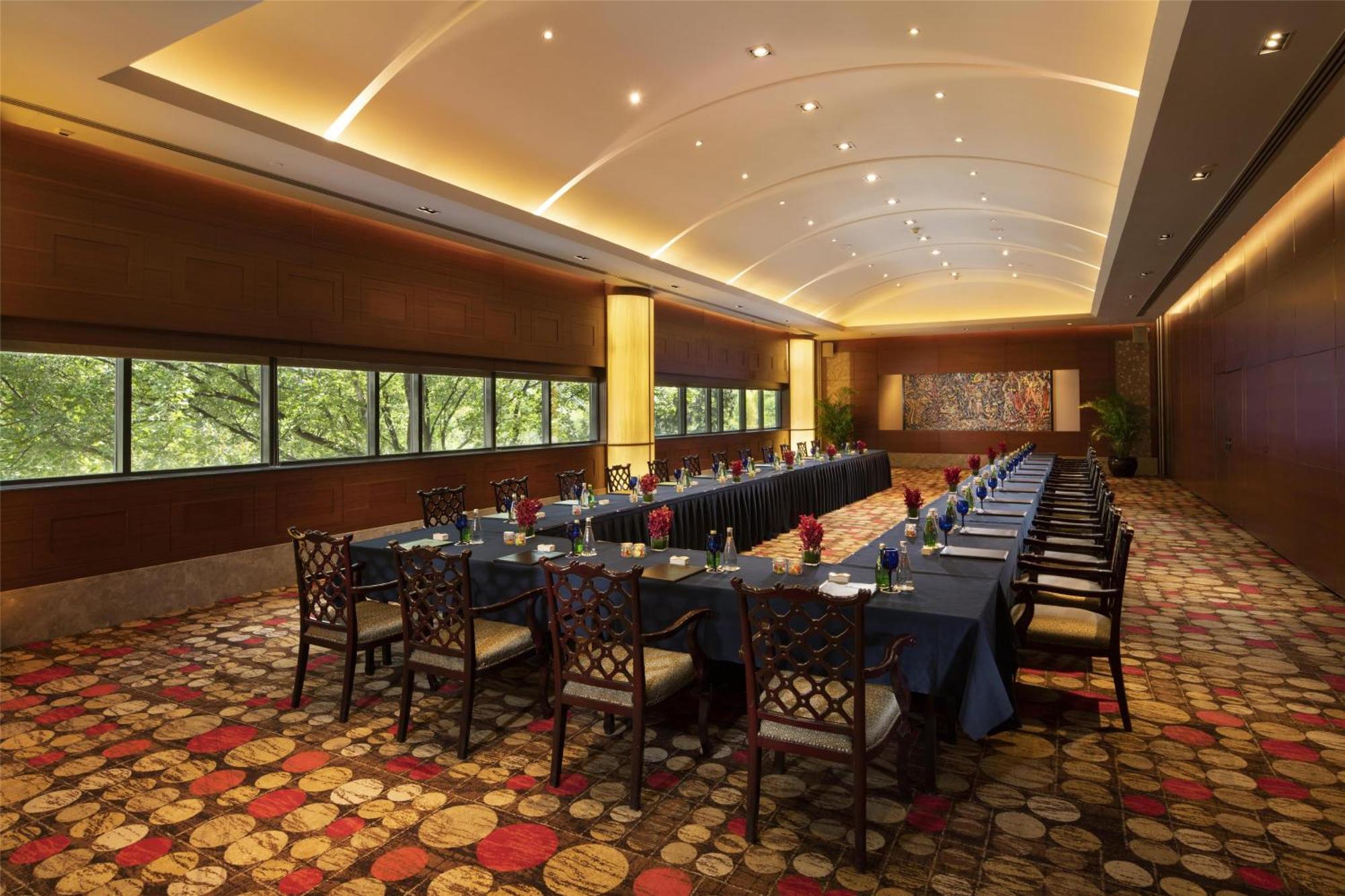 Kempinski Hotel Beijing Yansha Center Экстерьер фото