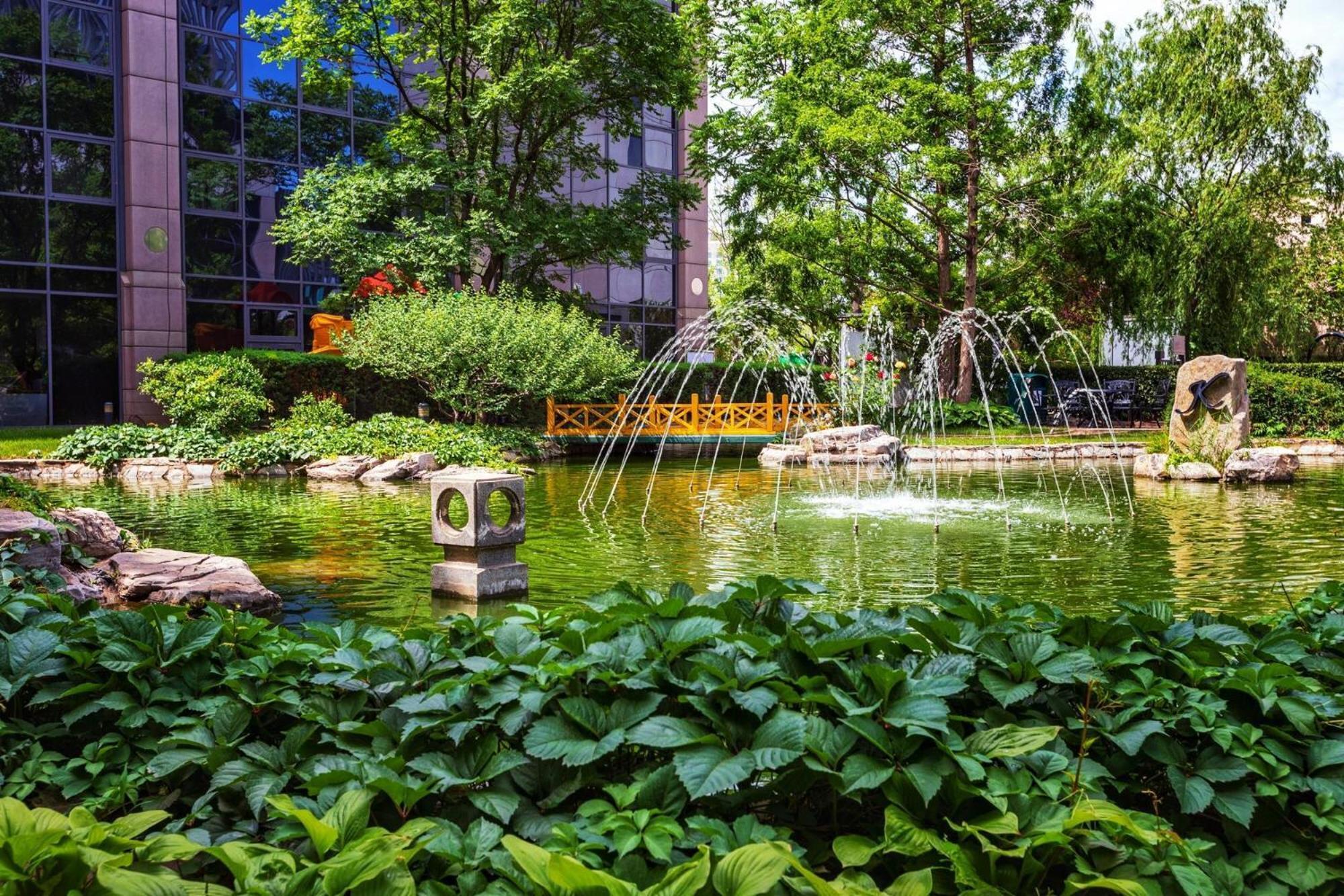 Kempinski Hotel Beijing Yansha Center Экстерьер фото